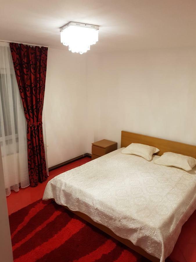 Casa Piri Hotel Anina Bagian luar foto